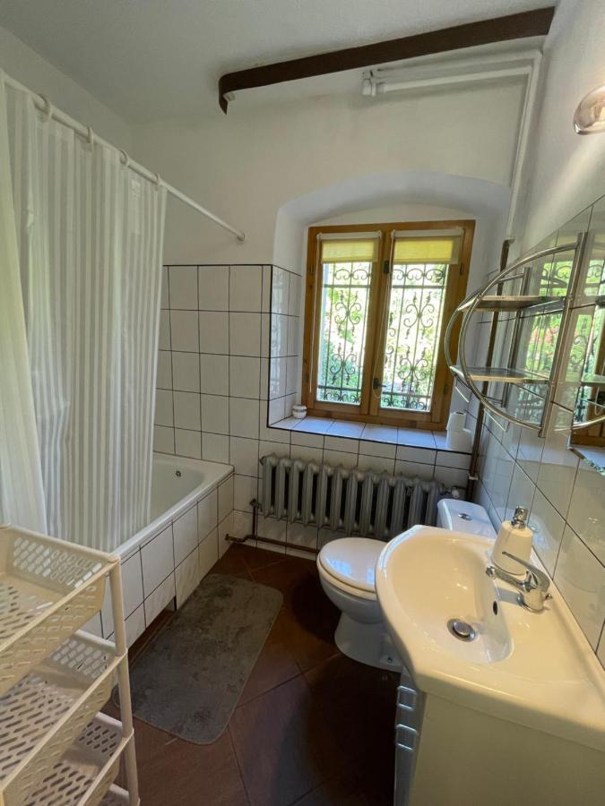 Apartamento Pod Piekielkiem Szczytna Exterior foto