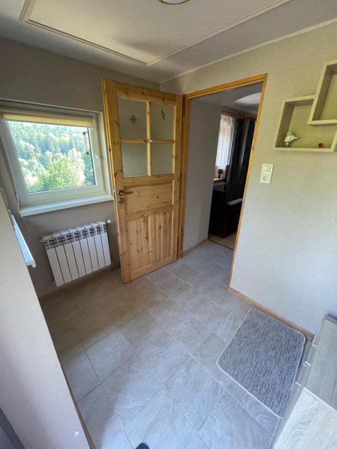 Apartamento Pod Piekielkiem Szczytna Exterior foto