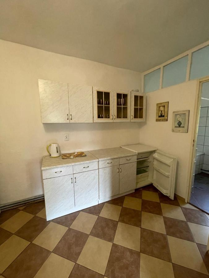 Apartamento Pod Piekielkiem Szczytna Exterior foto